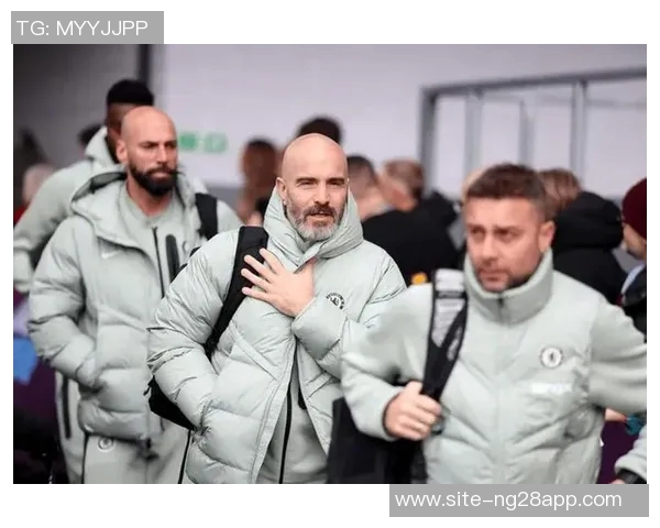 卡拉格评论马雷斯卡言论直指俱乐部高层下赛季执教前景堪忧 卡拉格评论马雷斯卡言论直指俱乐部高层下赛季执教前景堪忧