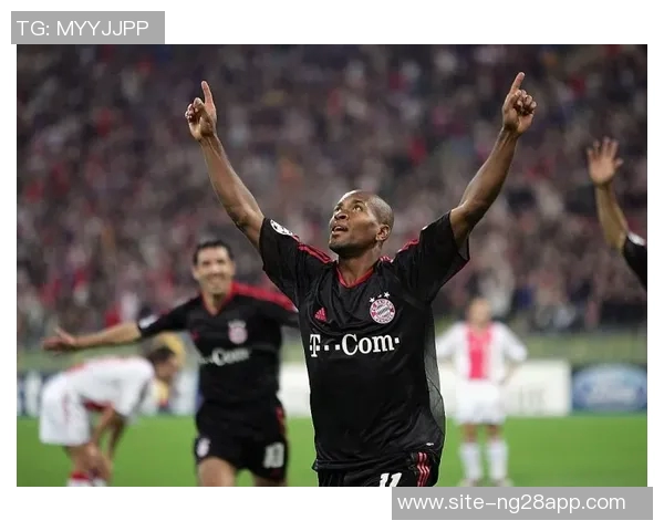 阿韦洛亚呼吁球迷支持维尼修斯感谢他为球队带来的荣耀 阿韦洛亚呼吁球迷支持维尼修斯感谢他为球队带来的荣耀